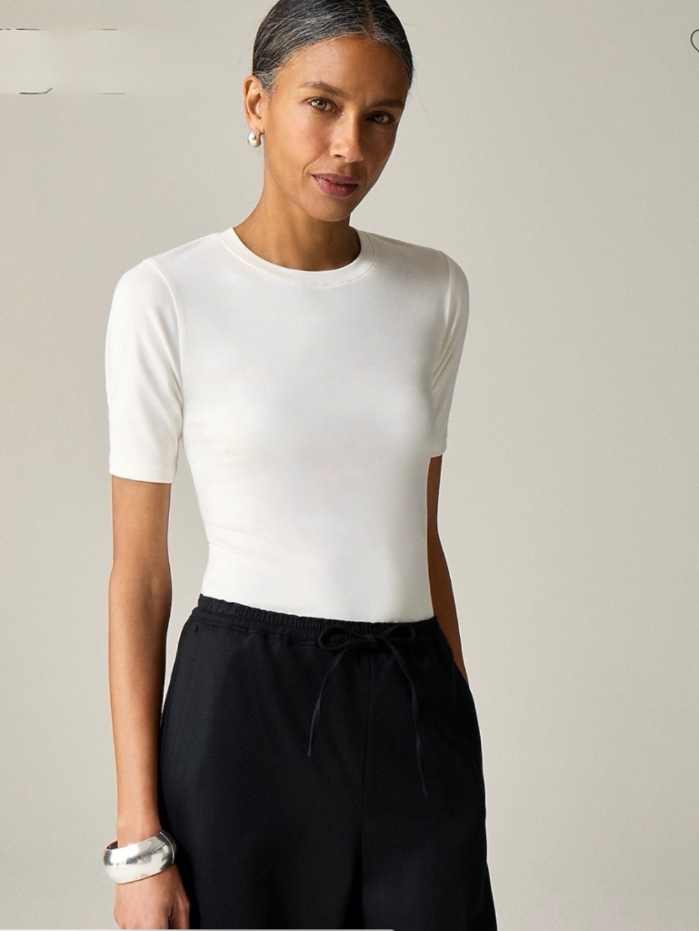 NWT JCrew Refined elbow-sleeve T-shirt in size XS - Ivory - CI023